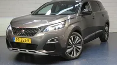 Grijs Gebruikt 2017 Peugeot 5008 GT-line MPV | € 14.999 (Eerlijke prijs)