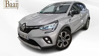 Zilver (metallic) Gebruikt 2021 Renault Captur Intens SUV | € 19.950 (Eerlijke prijs)