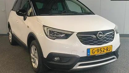 Wit Gebruikt 2019 Opel Crossland X Innovation SUV | € 15.950 (Eerlijke prijs)