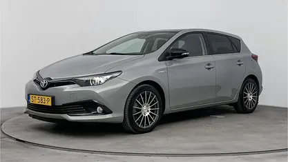 Occasion 2018 Toyota Auris Hybrid Business Edition Hatchback | € 17.950 (Eerlijke prijs)