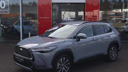 Occasion 2025 Toyota Corolla Cross Style SUV | € 40.800 (Eerlijke prijs)