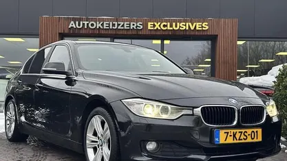 Occasion 2013 BMW 320 Efficient Dynamics Sedan | € 7.900 (Eerlijke prijs)