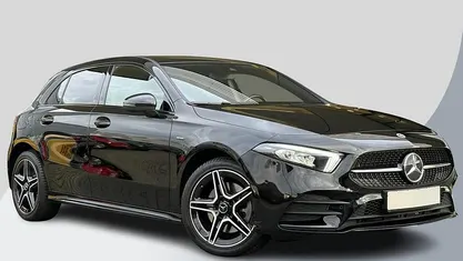 Occasion Mercedes A250 AMG line 218 PK (160 kW) 2021 Hatchback