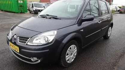Occasion Renault Scénic III 112 PK (82 kW) 2009 Grijs MPV