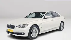 Wit Gebruikt 2017 BMW 330 Executive Sedan | € 19.995 (Eerlijke prijs)