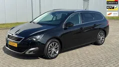 Zwart Gebruikt 2017 Peugeot 308 Allure Stationwagen | € 10.745 (Eerlijke prijs)
