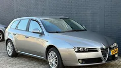 Grijs (metallic) Gebruikt 2006 Alfa Romeo 159 Impression Stationwagen | € 2.499 (Super prijs)