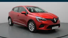 Rood Gebruikt 2020 Renault Clio V Intens Hatchback | € 13.290 (Eerlijke prijs)