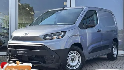 Gebruikt 2025 Toyota Proace City City MPV | € 24.900 (Eerlijke prijs)