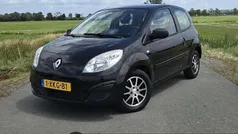 Zwart Gebruikt 2011 Renault Twingo Dynamique Hatchback | € 3.450 (Eerlijke prijs)