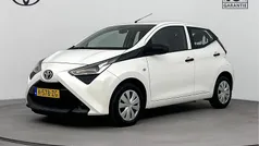 Wit Gebruikt 2022 Toyota Aygo Hatchback | € 12.950 (Super prijs)