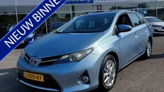 Blauw Gebruikt 2014 Toyota Auris Stationwagen | € 13.950 (Eerlijke prijs)