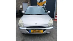 Grijs Gebruikt 2001 Daihatsu Sirion Hatchback | € 999 (Super prijs)