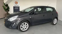 Grijs, metallic lak Gebruikt 2013 Opel Corsa Hatchback | € 5.950 (Eerlijke prijs)