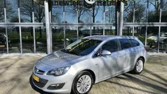 Grijs Gebruikt 2014 Opel Astra Design Edition Stationwagen | € 7.850 (Eerlijke prijs)