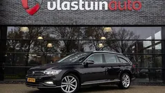 Gebruikt 2022 VW Passat Elegance Stationwagen | € 27.450 (Eerlijke prijs)