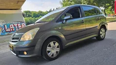 Gebruikt 2007 Toyota Corolla Verso Luna MPV | € 2.950 (Eerlijke prijs)