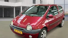 Rood Gebruikt 2002 Renault Twingo Hatchback | € 1.199 (Goede deal)