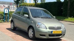 Gebruikt 2003 Toyota Yaris Sol Hatchback | € 2.450 (Eerlijke prijs)