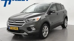 Grijs Gebruikt 2017 Ford Kuga SUV | € 19.950 (Eerlijke prijs)
