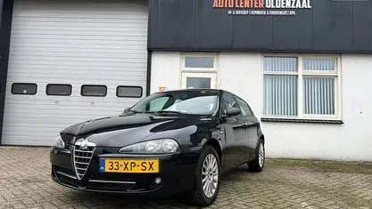 Occasion Alfa Romeo 147 Business 150 PK (110 kW) 2007 Zwart Hatchback