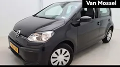 Gebruikt 2020 VW up! move up! Hatchback | € 10.900 (Eerlijke prijs)