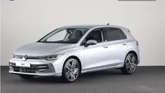 Gebruikt 2024 VW Golf VIII Edition Hatchback | € 32.749 (Eerlijke prijs)
