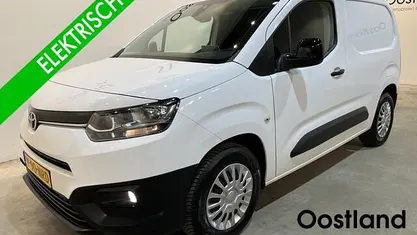 Occasion 2022 Toyota Proace City City MPV | € 16.950 (Super prijs)