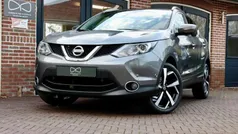Grijs, metallic lak Gebruikt 2014 Nissan Qashqai 360º SUV | € 13.800 (Eerlijke prijs)