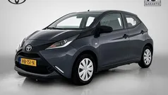 Gebruikt 2015 Toyota Aygo Hatchback | € 6.450 (Eerlijke prijs)