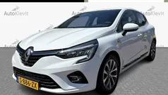 Gebruikt 2021 Renault Clio V Intens Hatchback | € 17.950 (Eerlijke prijs)