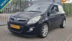 Zwart Gebruikt 2011 Hyundai i20 Hatchback | € 2.999 (Eerlijke prijs)