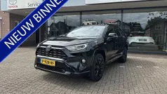 Zwart Gebruikt 2022 Toyota RAV4 Hybrid Edition SUV | € 40.900 (Eerlijke prijs)