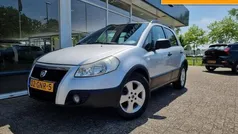 Gebruikt 2008 Fiat Sedici Dynamic SUV | € 3.985 (Eerlijke prijs)
