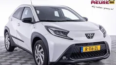 Wit Gebruikt 2023 Toyota Aygo Hatchback | € 16.790 (Goede deal)