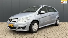 Blauw Gebruikt 2009 Mercedes B150 MPV | € 3.995 (Eerlijke prijs)