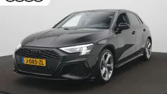 Zwart Gebruikt 2020 Audi A3 Sportback Basis Hatchback | € 23.900 (Eerlijke prijs)