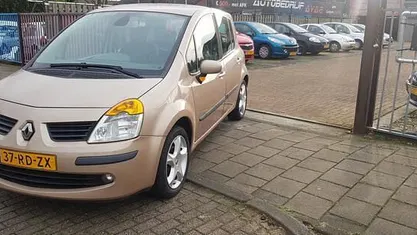 Occasion Renault Modus Luxe 98 PK (72 kW) 2005 Beige MPV