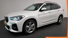 Wit Gebruikt 2021 BMW X1 Executive SUV | € 27.890 (Eerlijke prijs)
