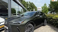 Groen Gebruikt 2024 Lexus NX450h+ Luxury Line SUV | € 59.500 (Eerlijke prijs)
