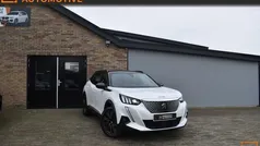 Wit Gebruikt 2020 Peugeot e-2008 GTi SUV | € 14.900 (Eerlijke prijs)