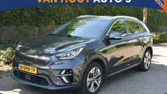 Grijs, metallic lak Gebruikt 2020 Kia e-Niro SUV | € 17.950 (Super prijs)