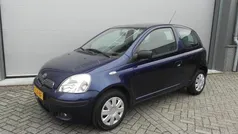 Blauw Gebruikt 2003 Toyota Yaris Luna Hatchback | € 1.795 (Eerlijke prijs)