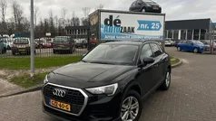 Zwart Gebruikt 2024 Audi Q3 Premium SUV | € 36.750 (Super prijs)