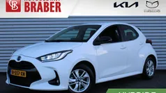 Wit Gebruikt 2022 Mazda 2 Comfort Hatchback | € 25.045 (Eerlijke prijs)