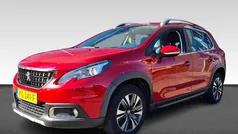 Rood, metallic lak Gebruikt 2017 Peugeot 2008 Allure SUV | € 10.930 (Eerlijke prijs)