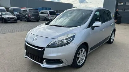 Occasion Renault Scénic III 110 PK (80 kW) 2013 Grijs MPV