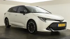 Wit Gebruikt 2021 Toyota Corolla Sport Stationwagen | € 24.899 (Eerlijke prijs)