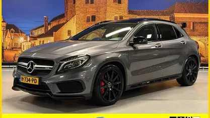Grijs Gebruikt 2017 Mercedes GLA45 AMG AMG SUV | € 28.950 (Eerlijke prijs)