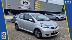 Grijs Gebruikt 2011 Toyota Aygo Comfort Hatchback | € 4.250 (Eerlijke prijs)